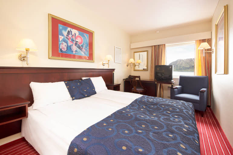 Double bed room at Scandic Honningsvag 