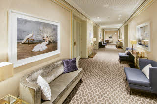 Lounges 