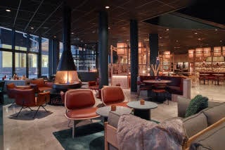 restaurant og bar på scandic kiruna