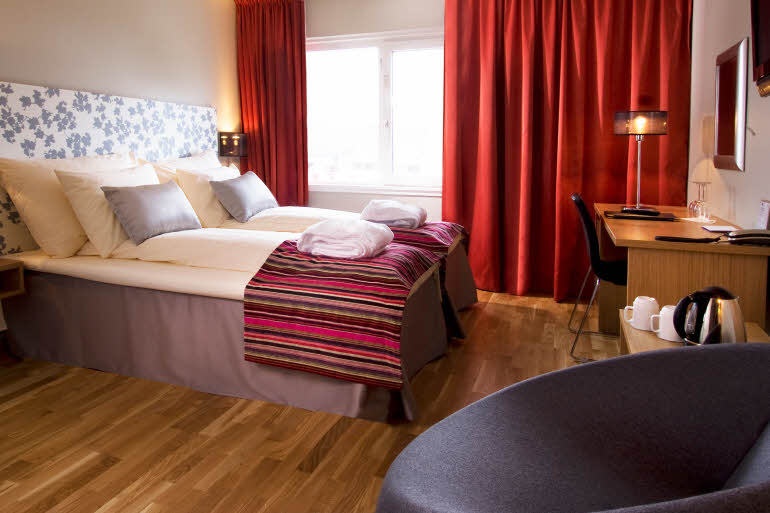 Kingsize-seng i Junior Suite, Scandic Kirkenes