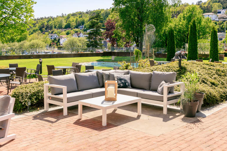 Terrasse med parkomgivelser, Scandic Park Sandefjord