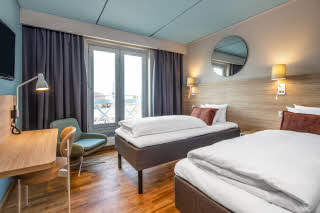 Twin bed in room