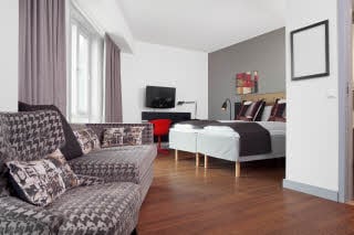 Dobbeltseng og interiør i Family Superior Extra-rom, Scandic Stavanger Forus