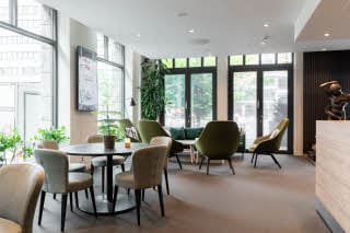 lobby oslo city