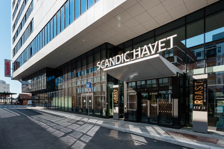 Hovedinngang hotell Scandic Havet Bodø