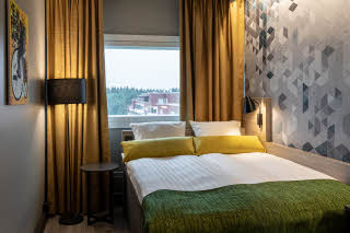 room standard queen at scandic pasila in helsinki finland