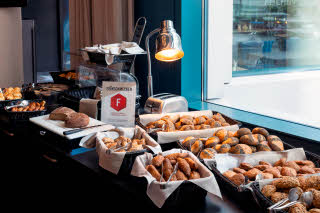 frokost scandic hamburg emporio