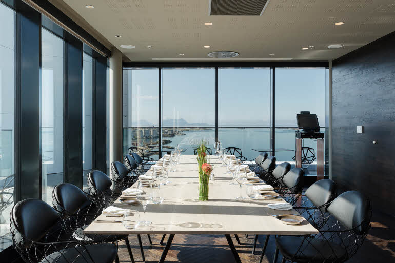 Ferdig dekket middagsbord, Scandic Havet