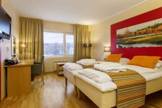 To separate senger i Superior Extra-rom, Scandic Kirkenes