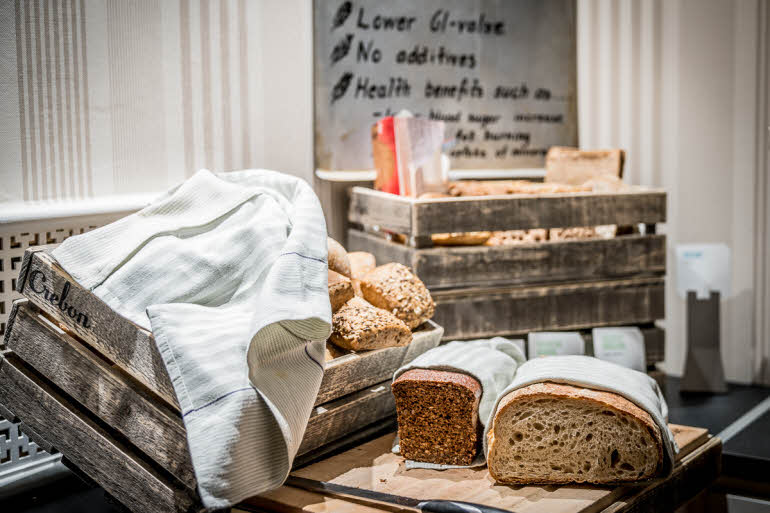Brød på frokostbuffet på scandic gamla stan