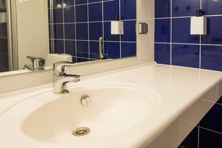 Room Twin Cabin Bathroom
