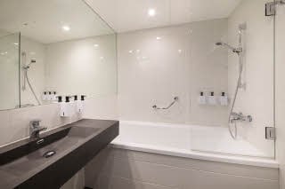 Baderom junior suite