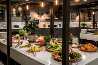 Frokost hotell Scandic Mölndal Gøteborg