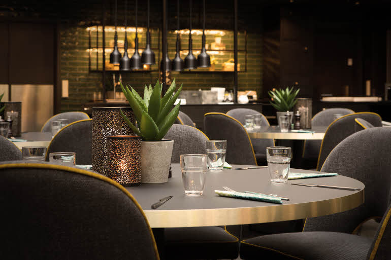 Bord i frokostrestaurant