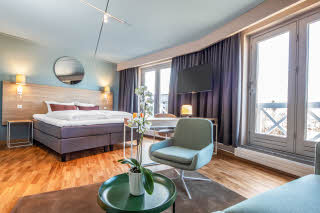 Junior Suite double bed