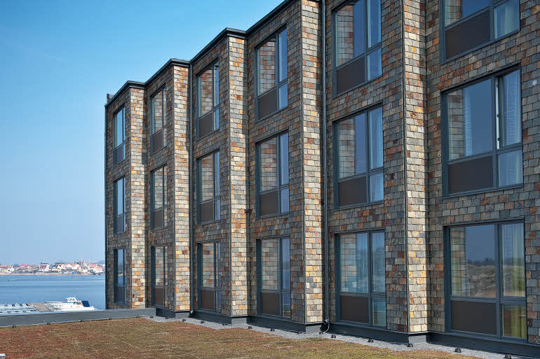 Facade, Exterior