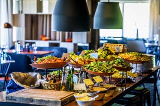 Lunch buffet hotel Scandic Linkoping Vast