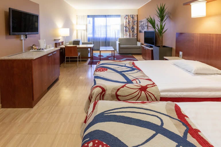 Superior Plus room
