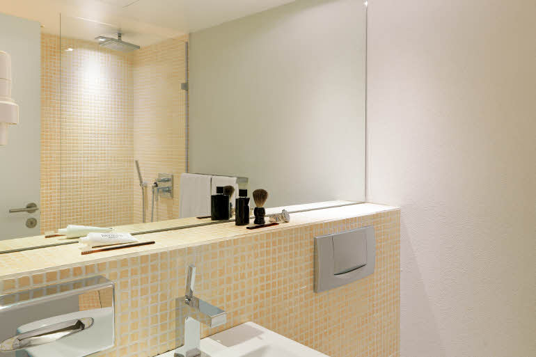 standard bathroom at scandic front in copenhagen denmark
