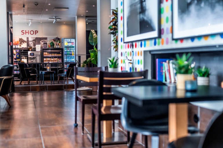 lobby at scandic front