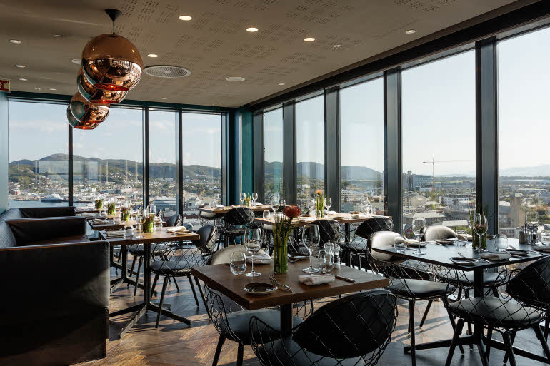Restaurantinteriør, oversiktsbilde, Scandic Havet
