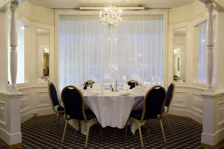 Restaurantinnredning på Scandic Alta
