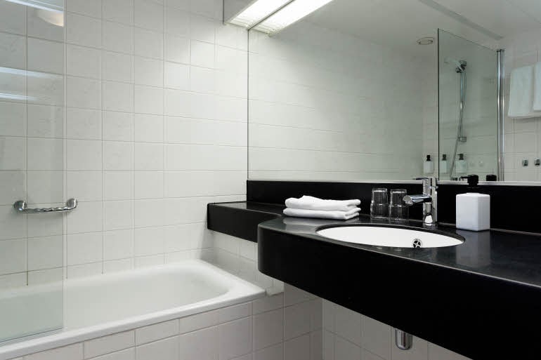Bad i Junior Suite, Scandic Kirkenes