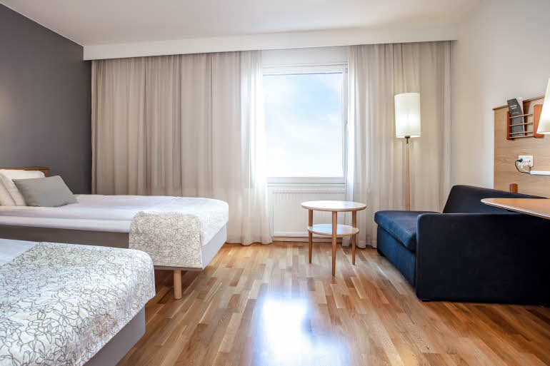 overview of family room at scandic portalen in jönköping