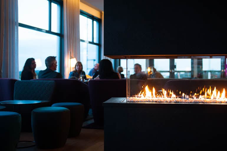 Lounge fireplace hotel Scandic Laholmen Stromstad