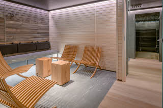 dreassing room sauna marski by scandic hotel helsinki city centre finland