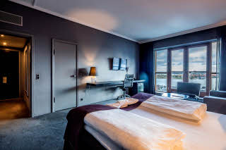 superior room at scandic front