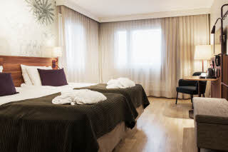 Superior rom Extra hotell Scandic Västerås
