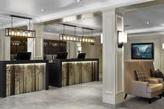 Lys og trivelig lobby